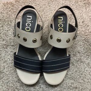 Nicole wedges.